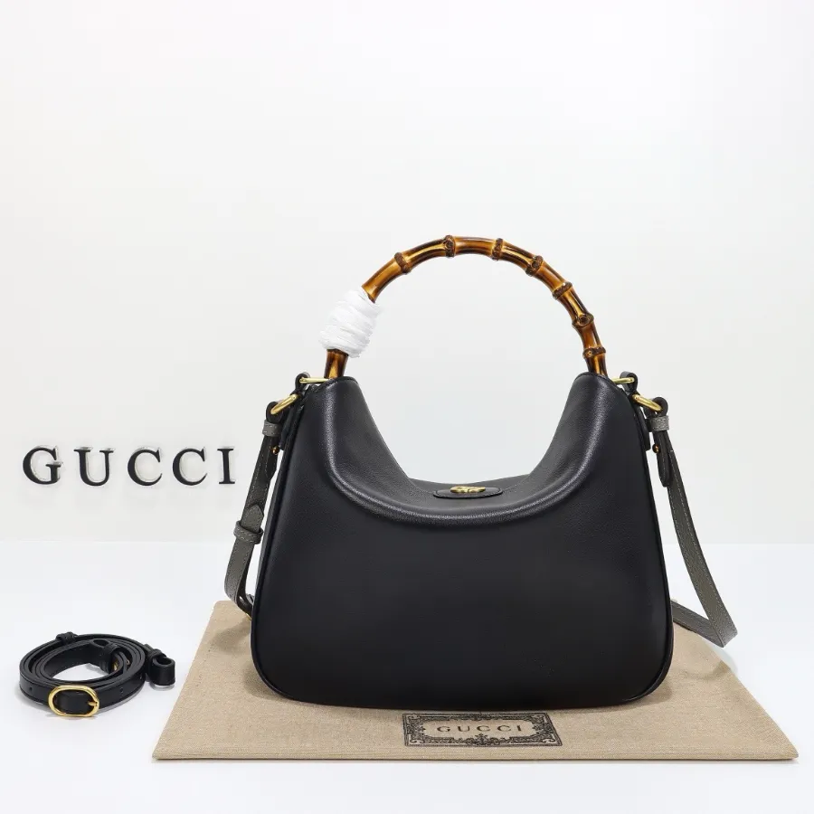 GUCCI 다이애나 미디엄 숄더 블랙 #746124.JPG