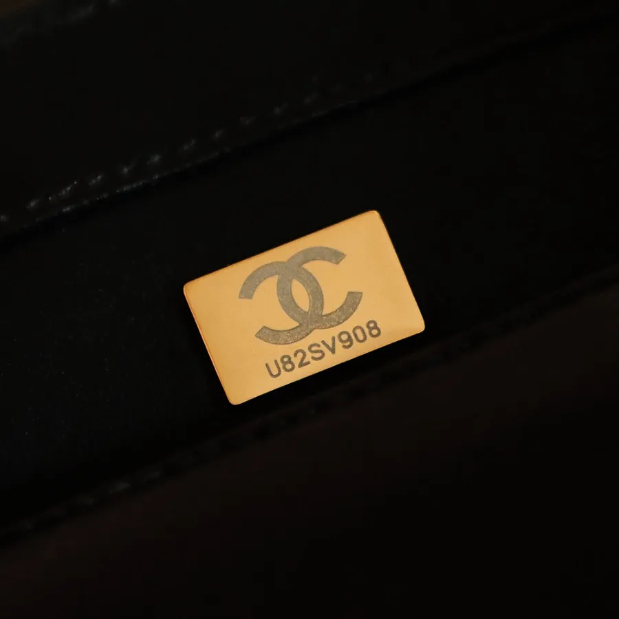 chanel_as4298_detail_04.jpg