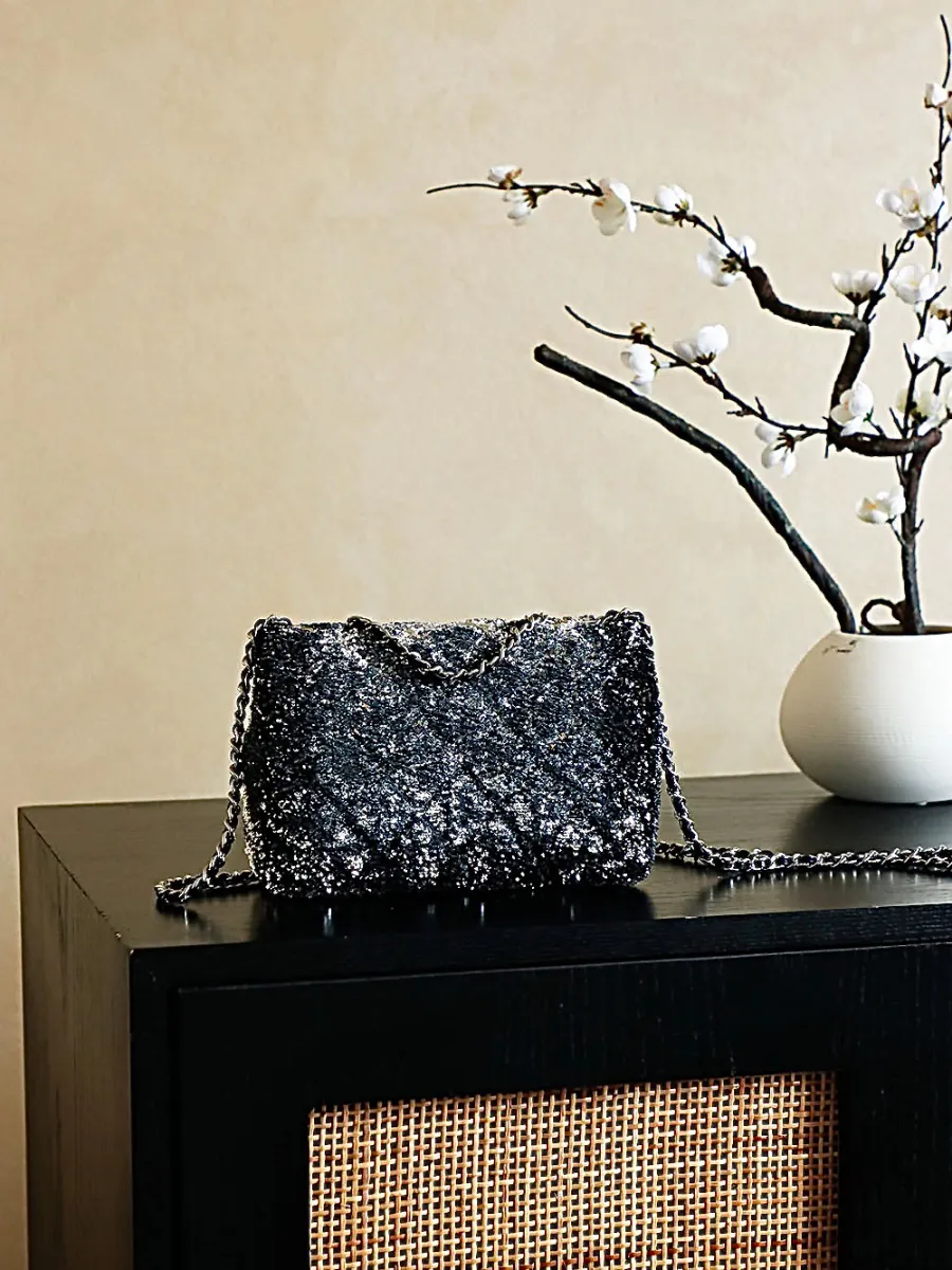 chanel_as4298_back.jpg
