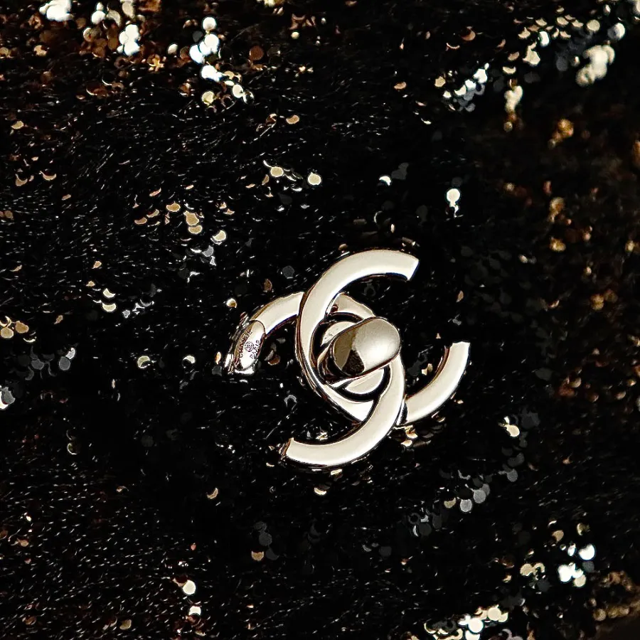 chanel_as4298_detail_03.jpg