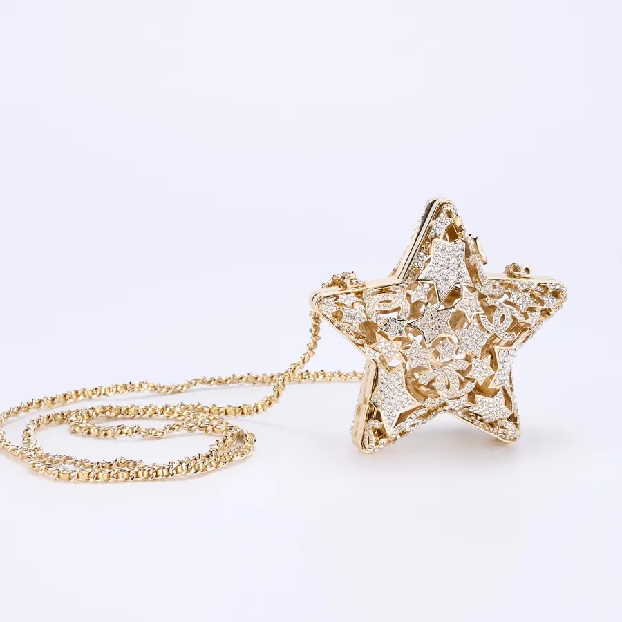 chanel_as5658_detail_03.jpg