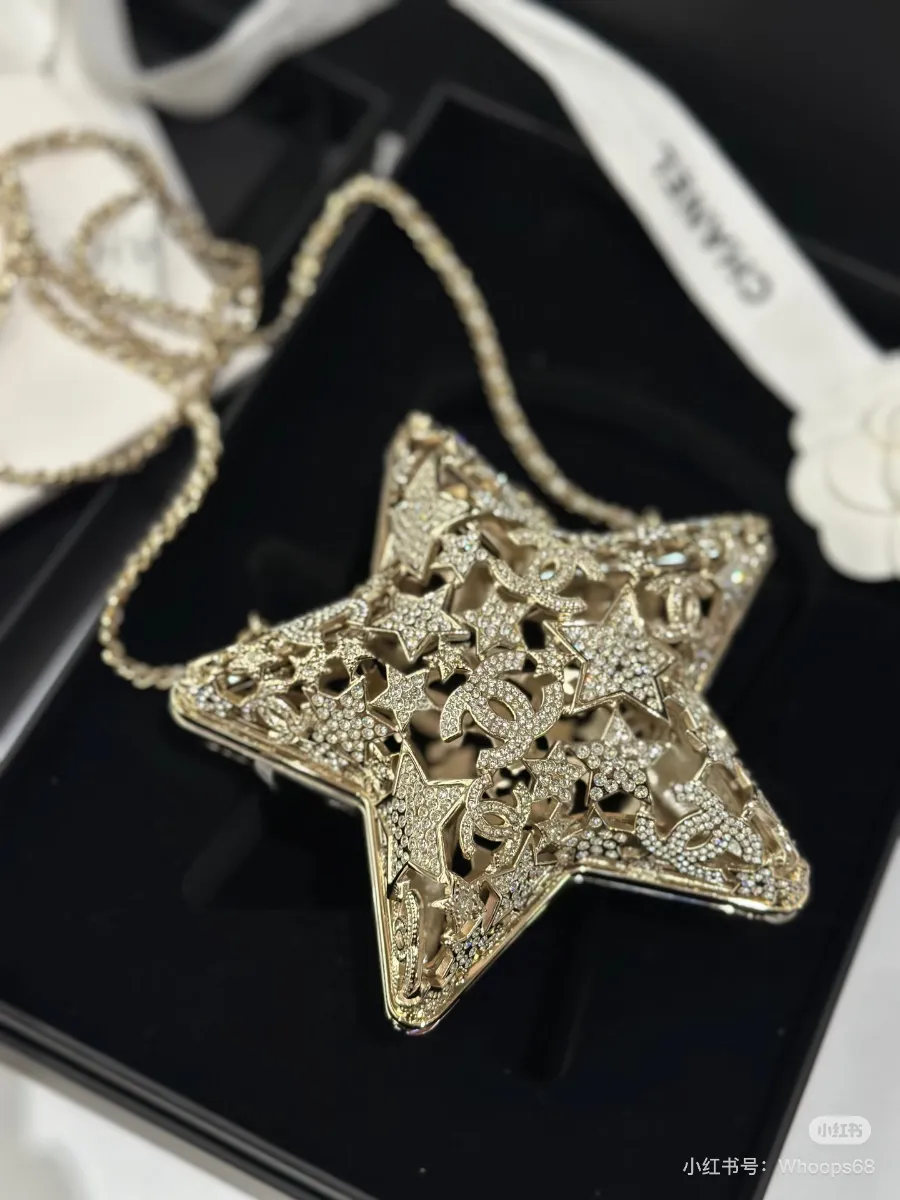 chanel_as5658_detail_02.jpg