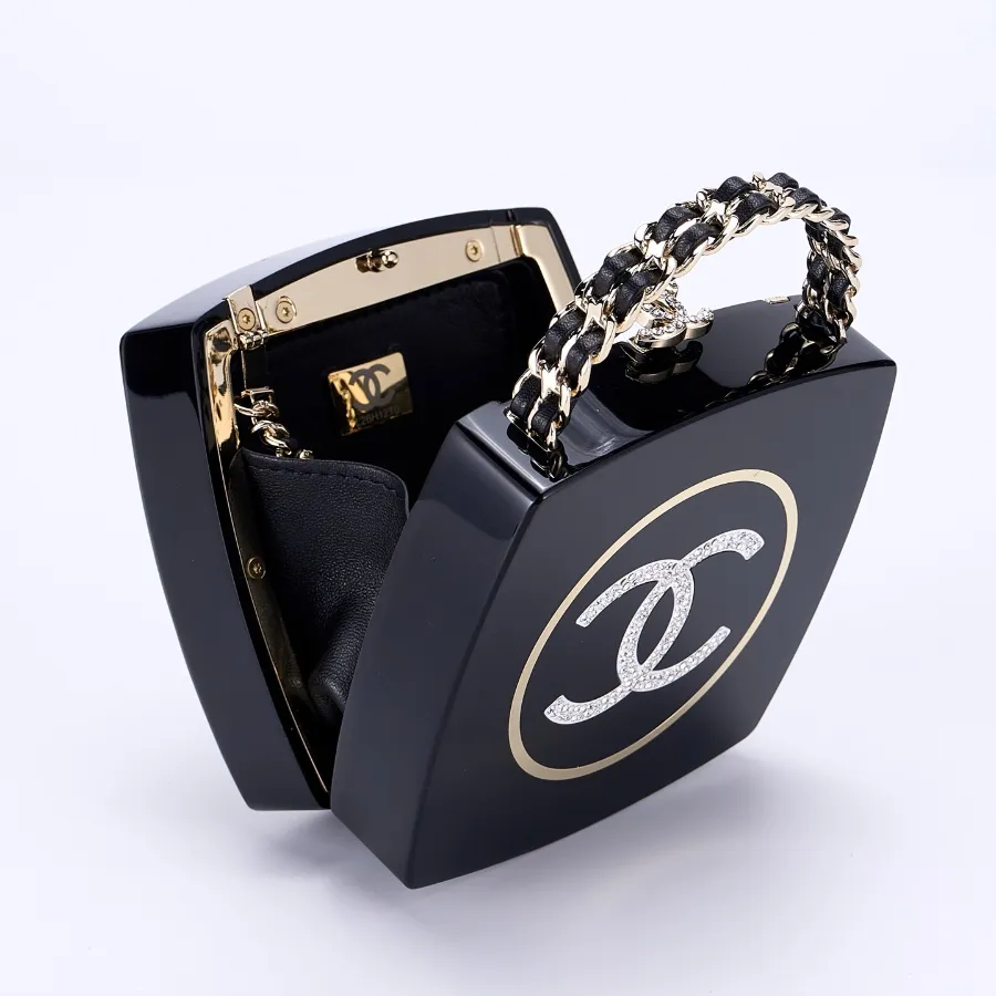 chanel_as5652_detail_07.jpg