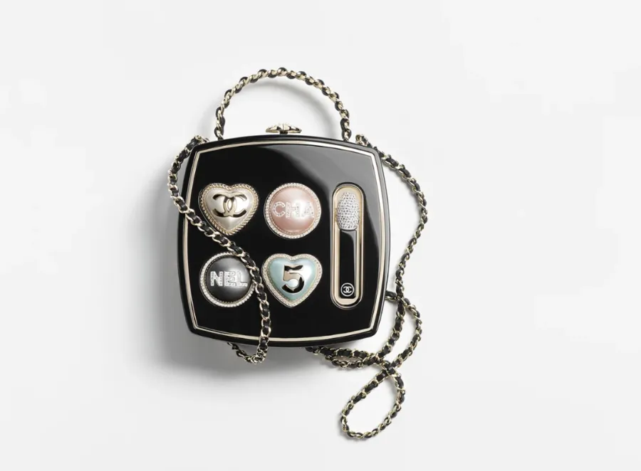 chanel_as5652_detail_09.png