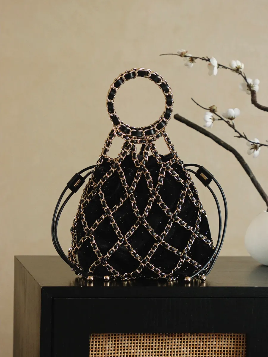 chanel_cc_42cm_detail_06.jpg
