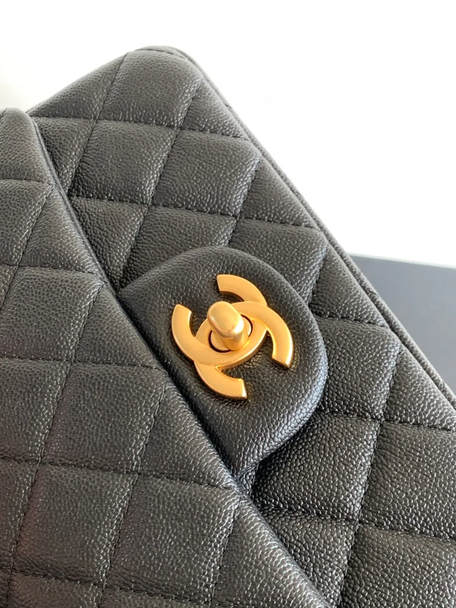 chanel_latest_mini_grained_calfskin_20bag_as2431_detail_02.jpg