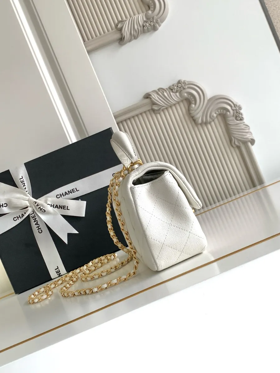 chanel_latest_mini_grained_caviar_20bag_as2431_bottom.jpg