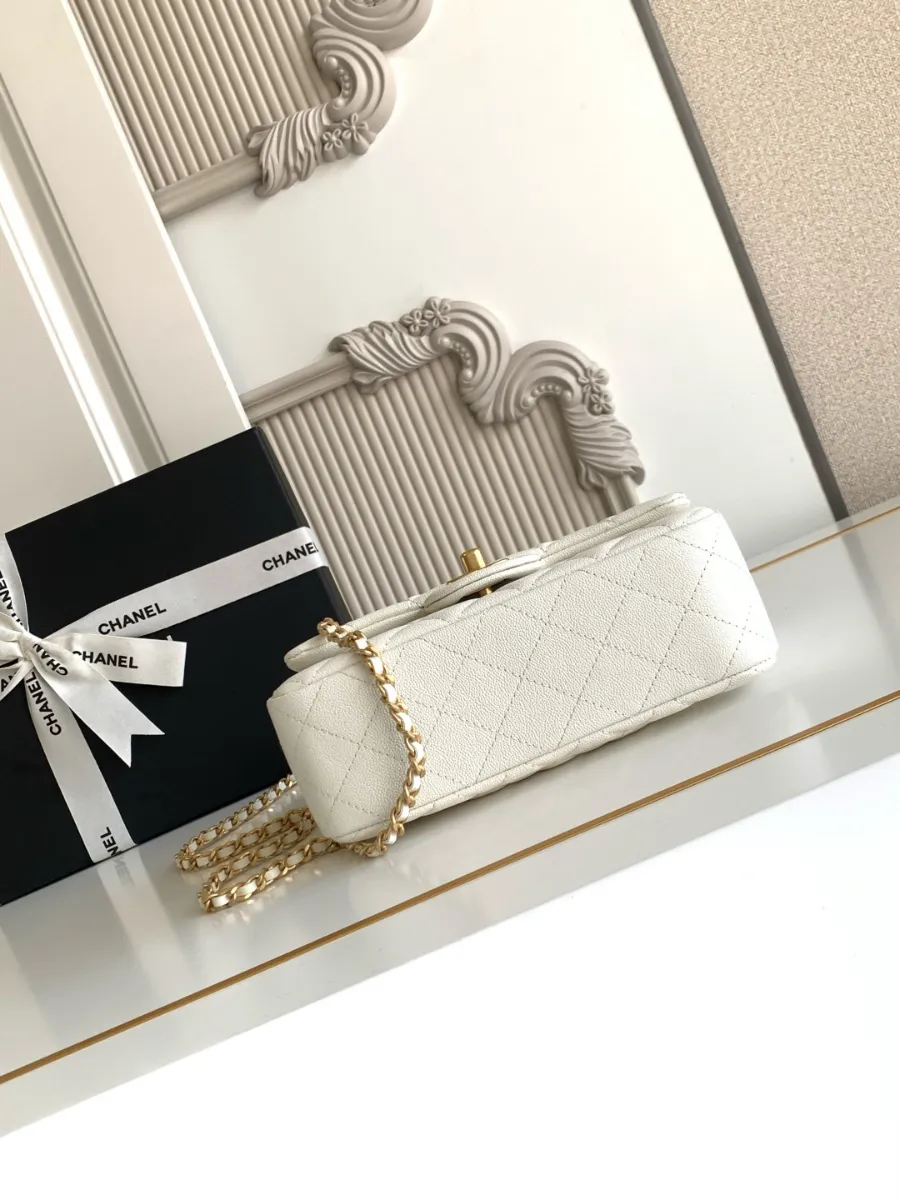 chanel_latest_mini_grained_caviar_20bag_as2431_inside.jpg