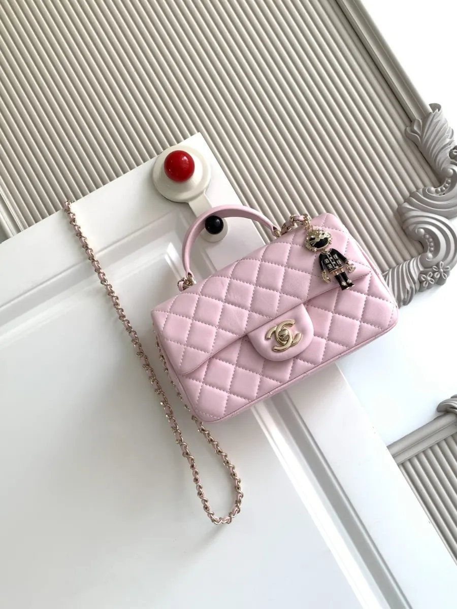chanel_latest_mini_grained_lambskin_20bag_as2431_detail_01.jpg
