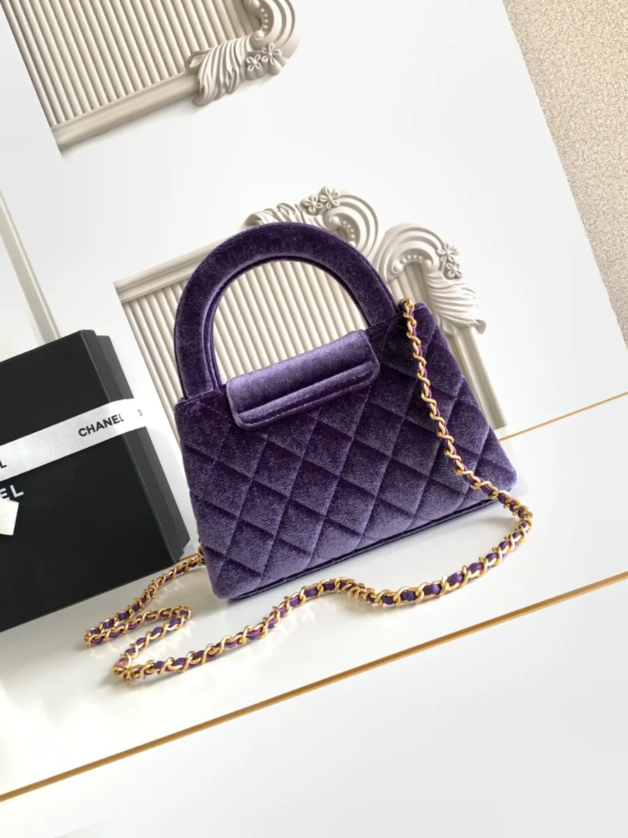 chanel_silkeubelbes_kellybag_as4416_back.jpg