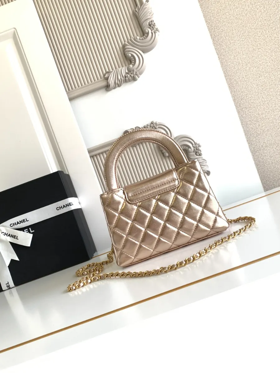 chanel_lambskin_kellybag_as4416_back.jpg