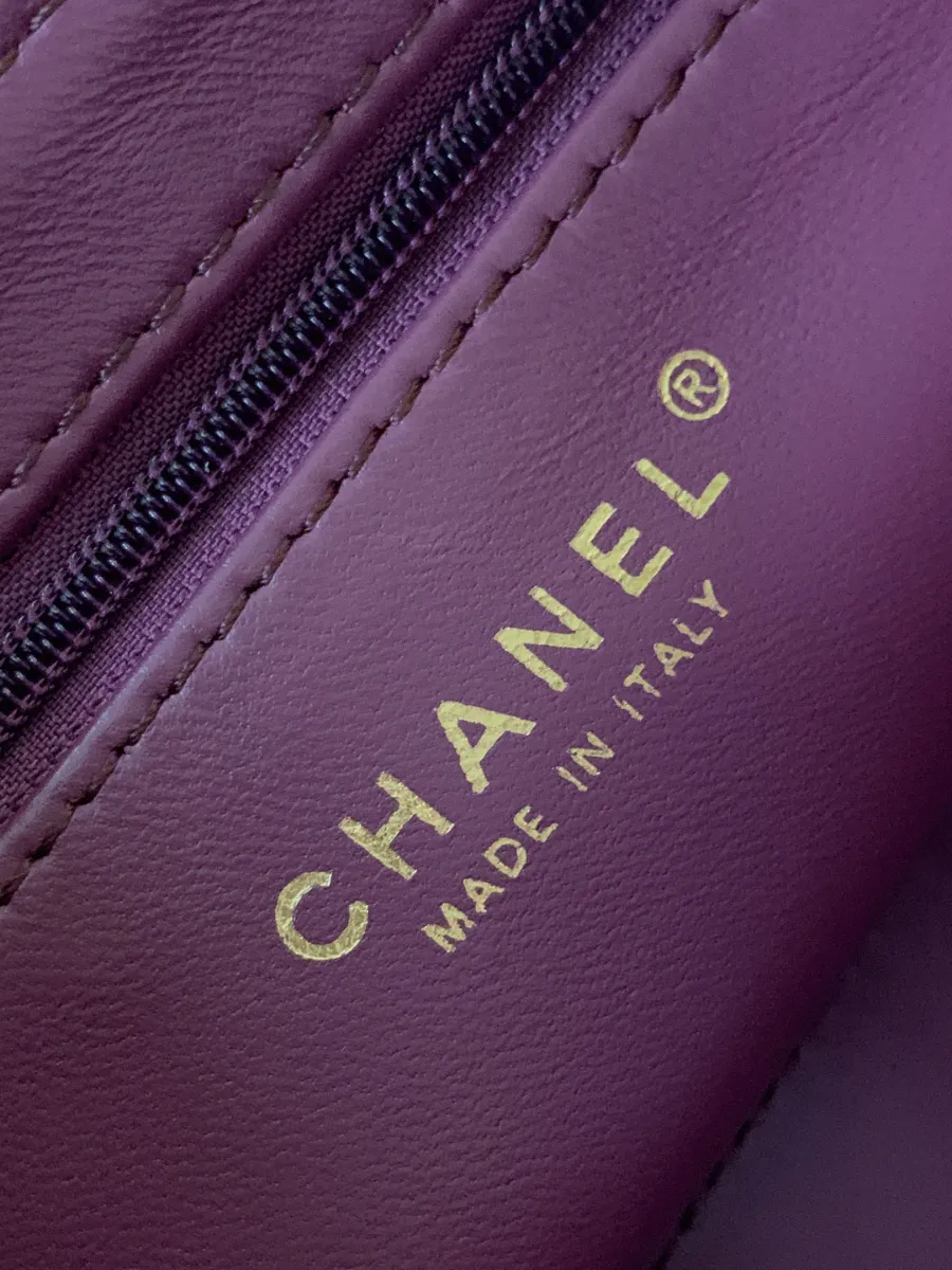 chanel_lambskin_kellybag_as4416_detail_04.jpg