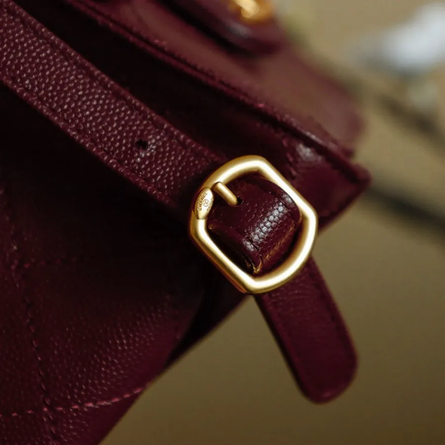 chanel_25b_double_shoulder-bag_backpack_as5600_detail_04.jpg
