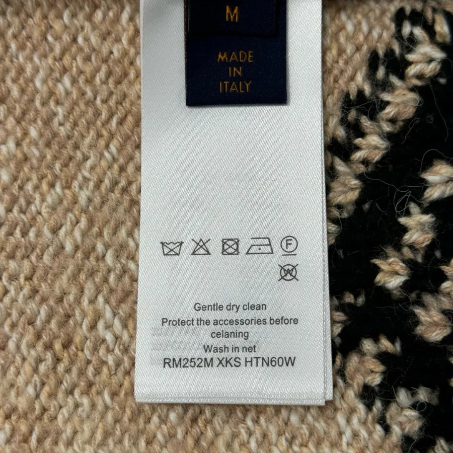 Louis Vuitton 루이비통 자수 니트 허리 집업 가디건 [가격문의상품입니다] 12