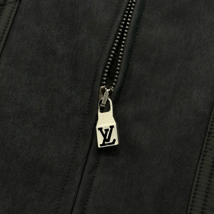 LV x Nigo FW25 콜라보 남성 퀼팅 포켓 집업 자켓 11