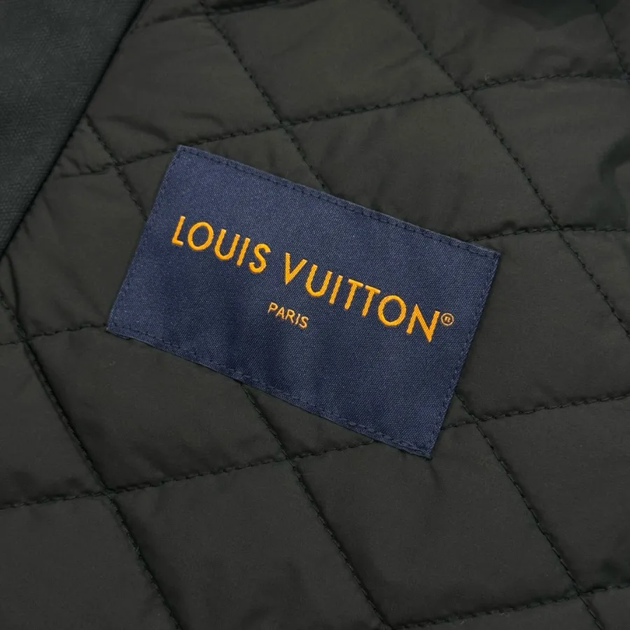 LV x Nigo FW25 콜라보 남성 퀼팅 포켓 집업 자켓 12