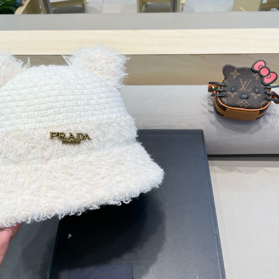 PRADA 프라다 귀여운 곰돌이 니트 버킷햇 - 겨울 신상 양털 퍼모자 6