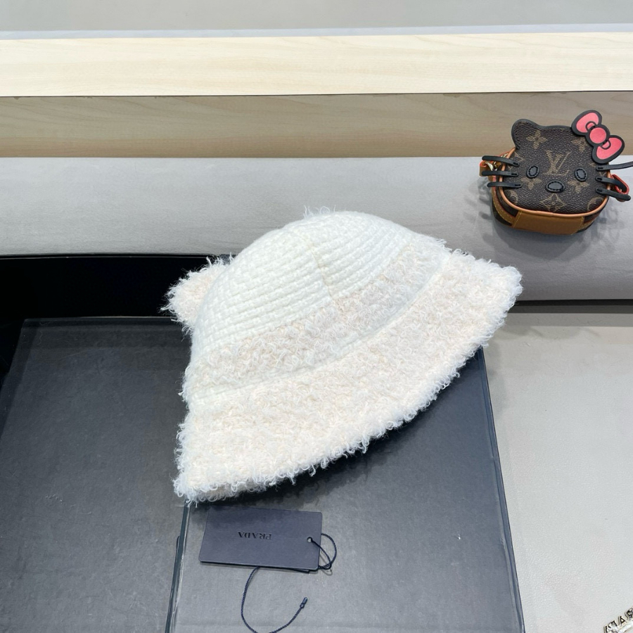PRADA 프라다 귀여운 곰돌이 니트 버킷햇 - 겨울 신상 양털 퍼모자 8