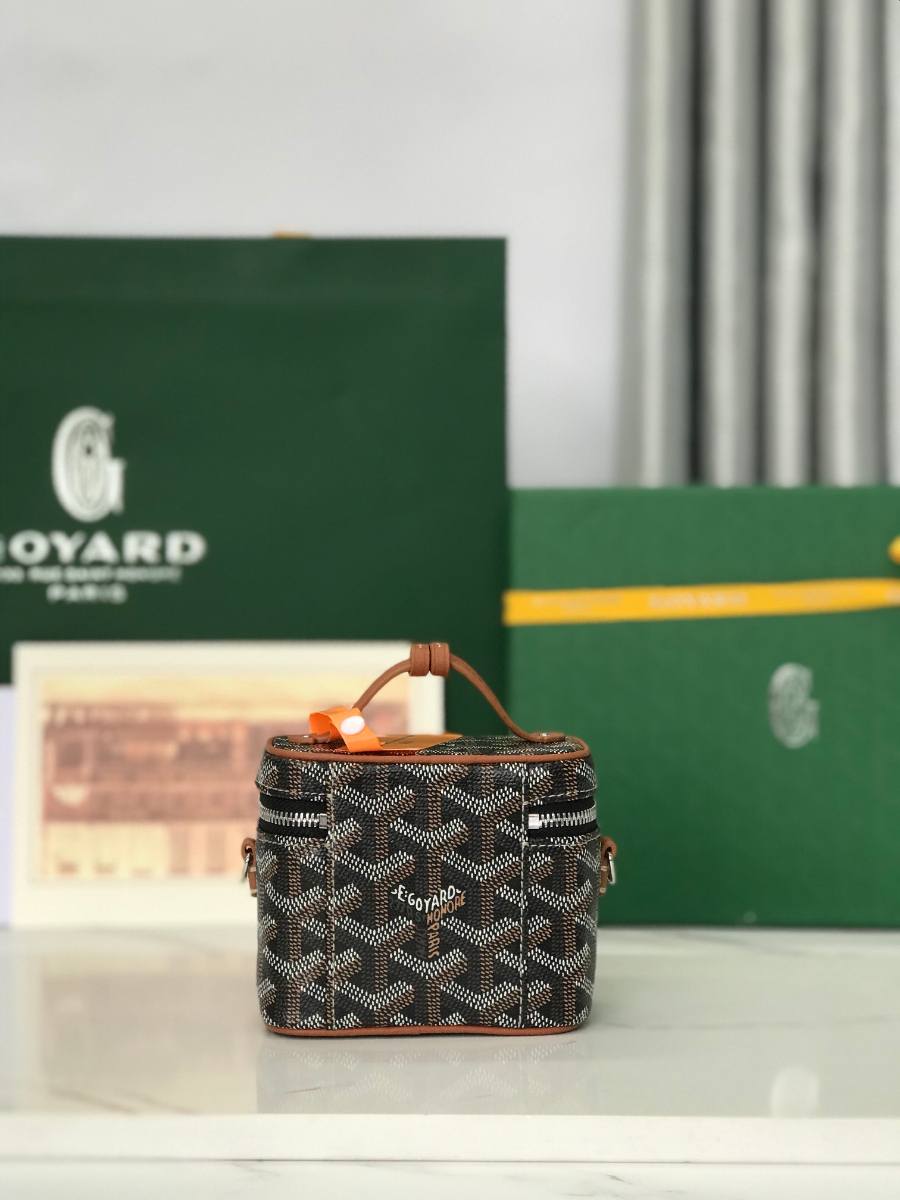 GOYARD 고야드 MUSE NANO 나노 뷰티백 4