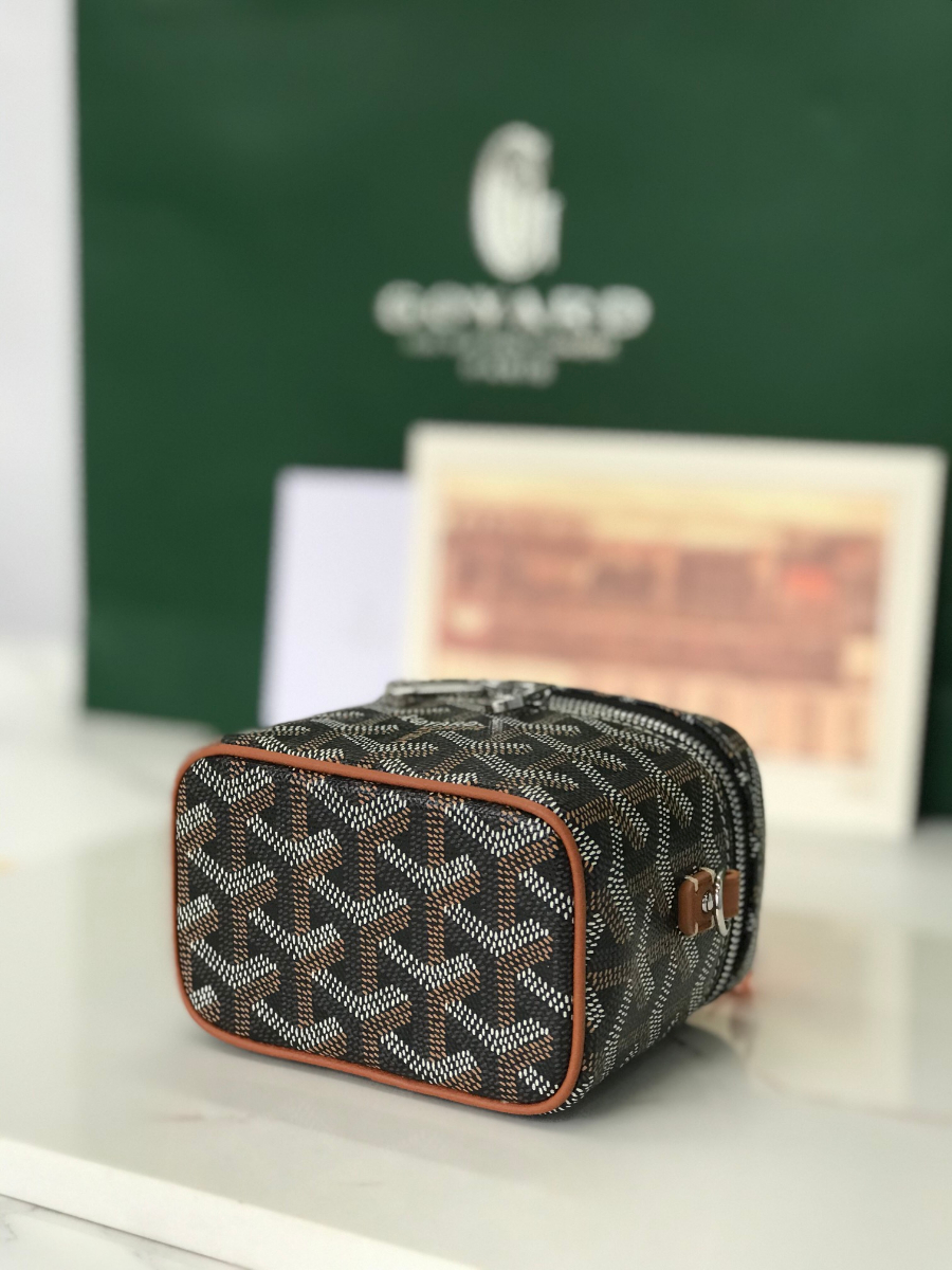 GOYARD 고야드 MUSE NANO 나노 뷰티백 5
