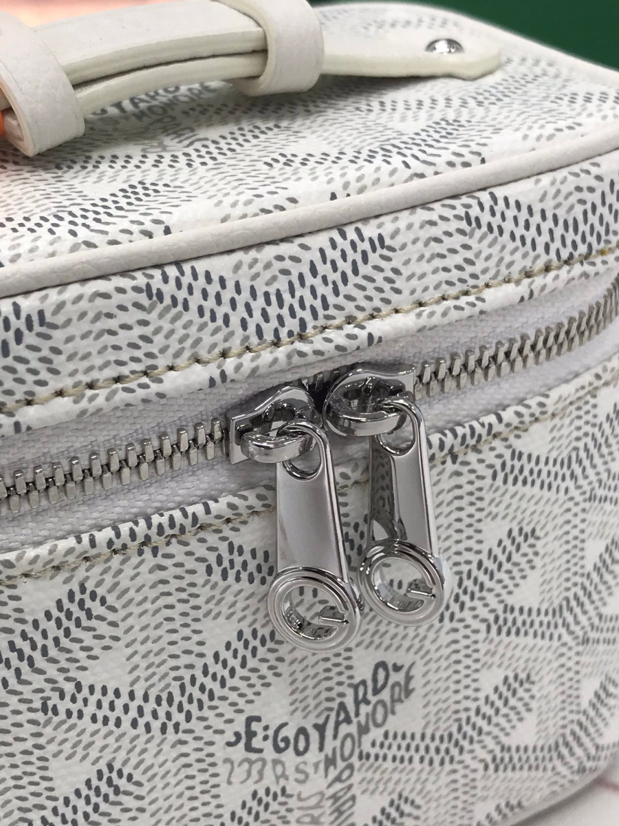 GOYARD 고야드 MUSE NANO 나노 뷰티백 10