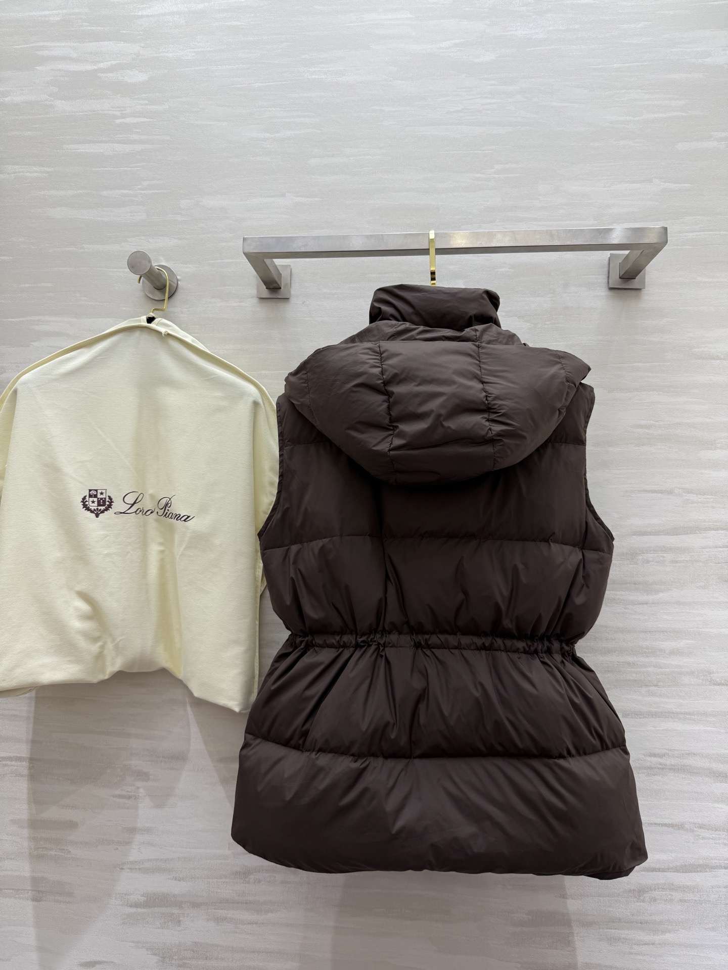 Loro Piana 로로피아나 여성 25FW 후드 다운 조끼 아우터 15