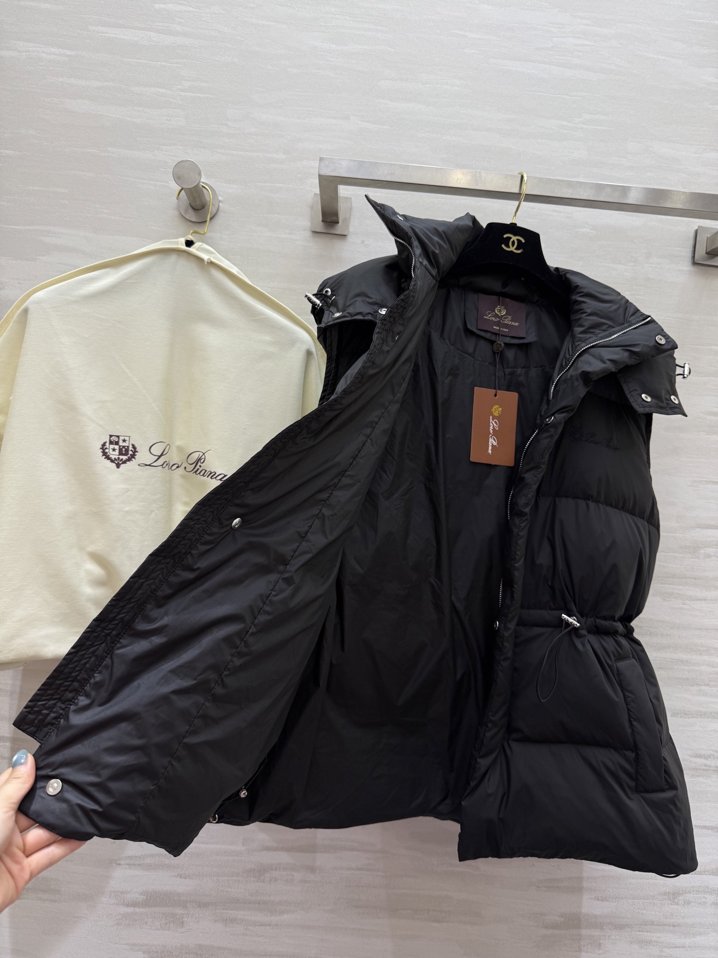 Loro Piana 로로피아나 여성 25FW 후드 다운 조끼 아우터 18