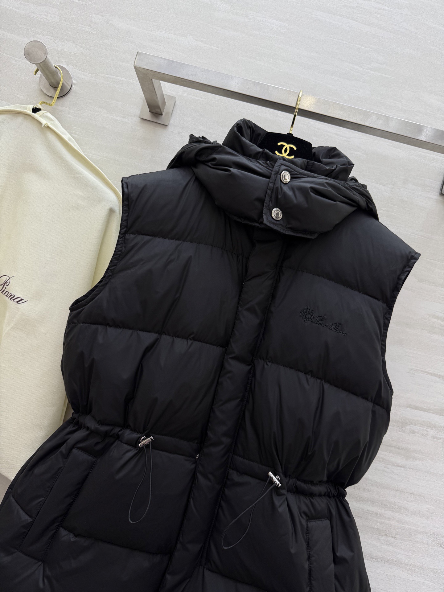 Loro Piana 로로피아나 여성 25FW 후드 다운 조끼 아우터 12