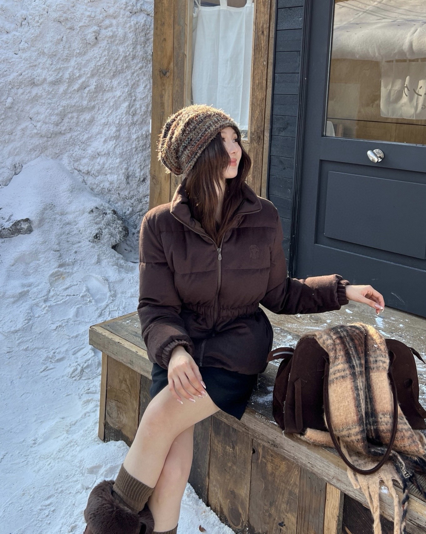 Brunello Cucinelli 브루넬로 쿠치넬리 2025 가을·겨울 여성 하이넥 허리 스트링 구스다운 점퍼 6