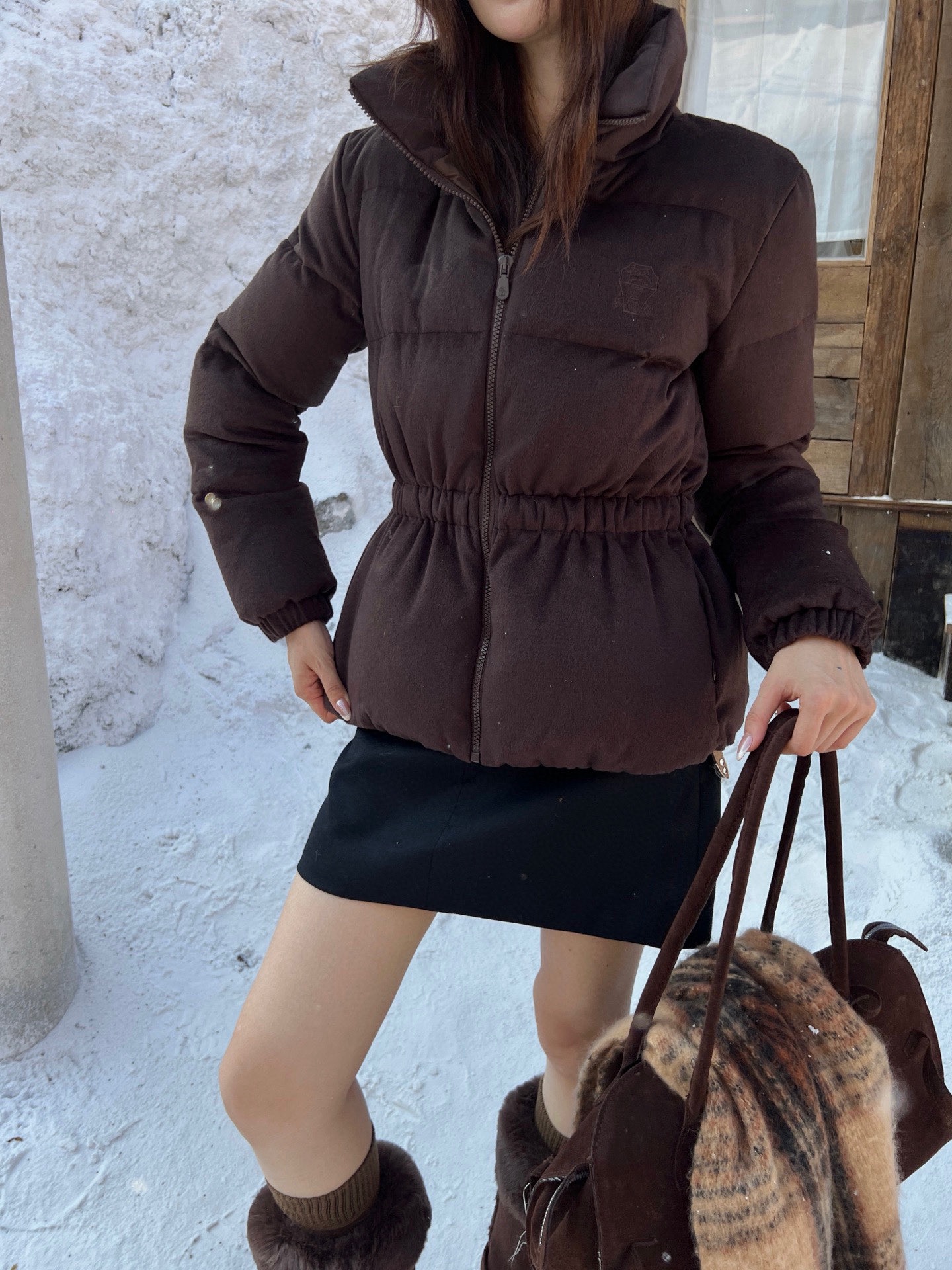 Brunello Cucinelli 브루넬로 쿠치넬리 2025 가을·겨울 여성 하이넥 허리 스트링 구스다운 점퍼 5