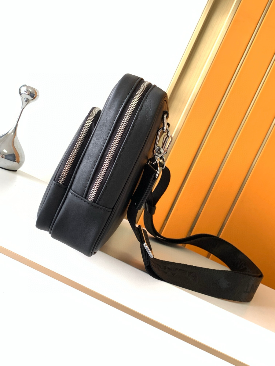 몽블랑  익스트림 3.0 미니 메신저 백   MB130252 3