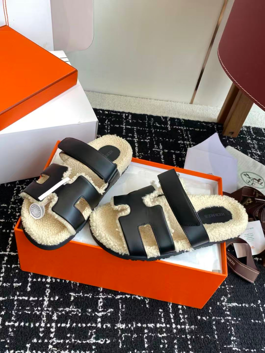 HERMES 에르메스 2025 LADY 슬리퍼(블랙/브라운) 1