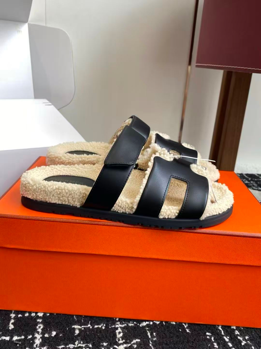 HERMES 에르메스 2025 LADY 슬리퍼(블랙/브라운) 2