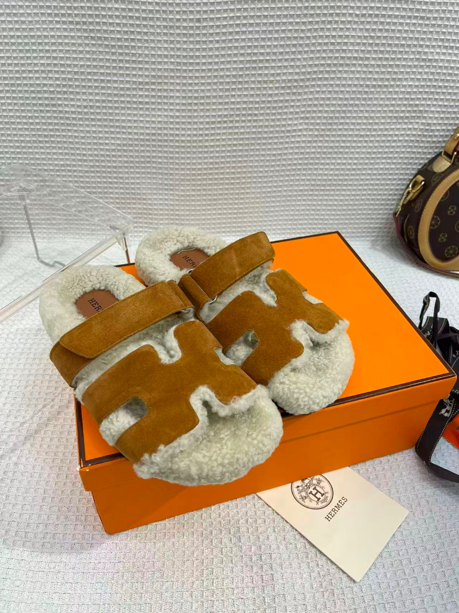 HERMES 에르메스 2025 LADY 슬리퍼(블랙/브라운) 4