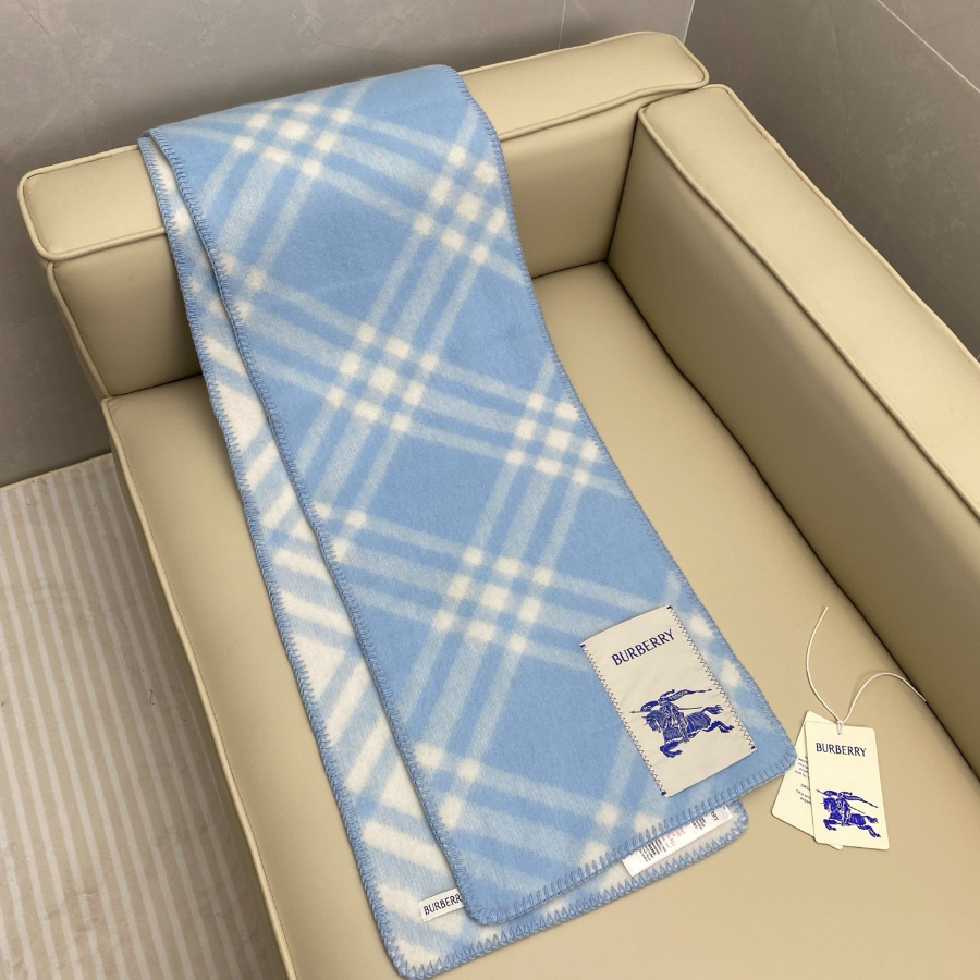 BURBERRY 버버리 클래식 체크 양모 머플러 스카이 4