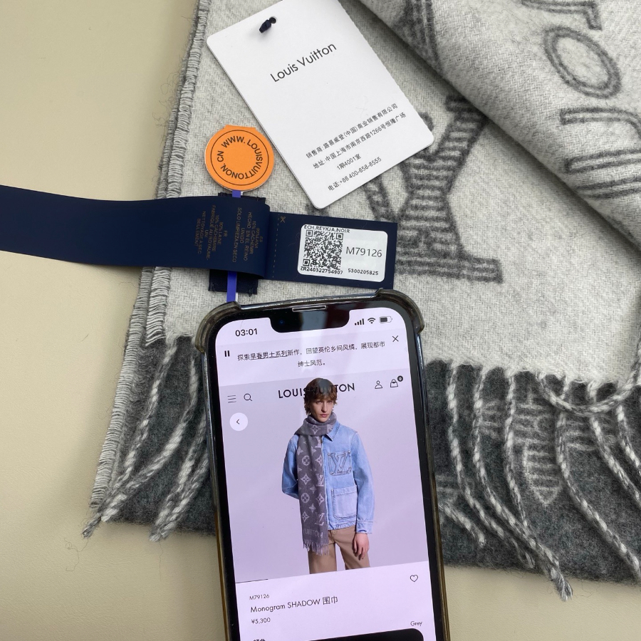 LOUIS VUITTON 루이비통 모노그램 머플러 그레이 4