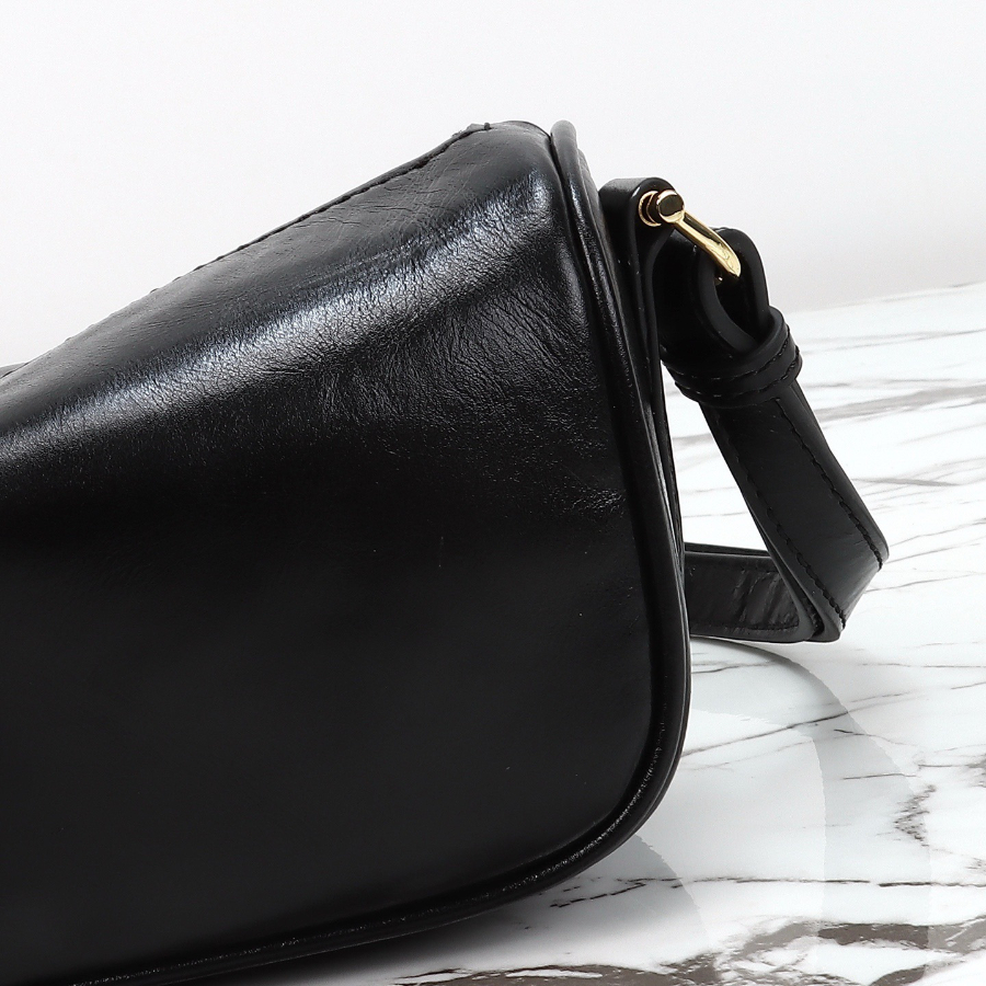 GUCCI 구찌 Half Horsebit 숄더백 19.5cm 에나멜블랙 6