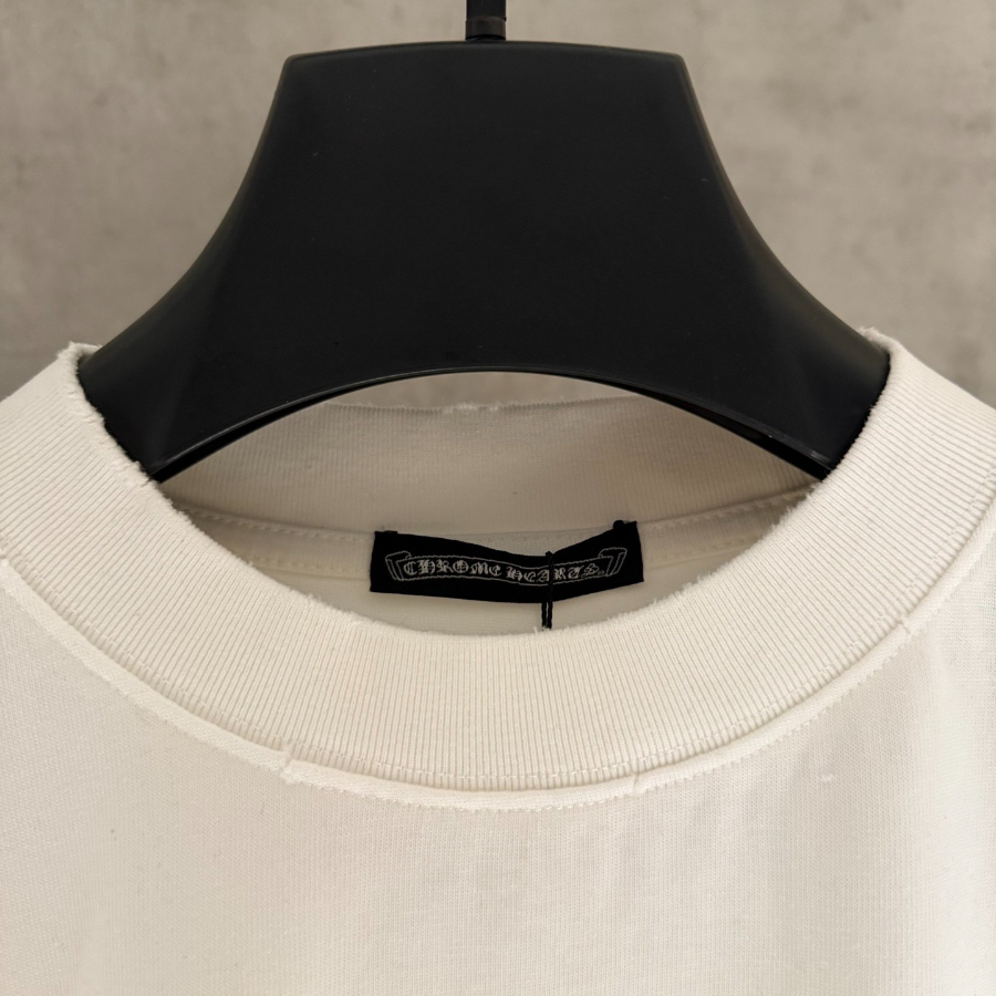 CHROME HEARTS 크롬하츠 SS2023 자수 디테일 반팔 티셔츠 5