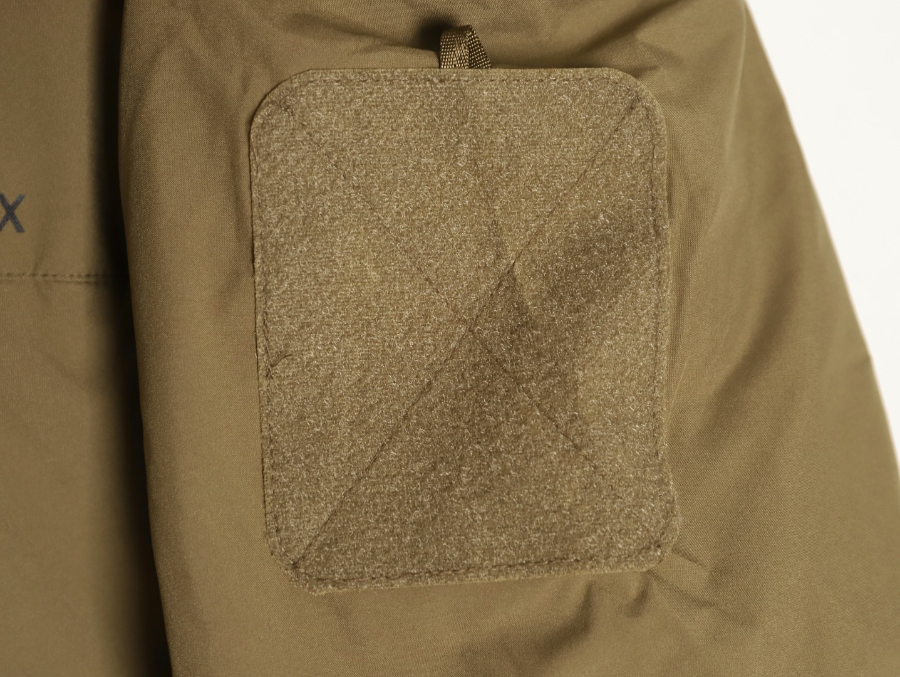 ARC'TERYX 아크테릭스 FW2023 방풍 후드 재킷 베이지 13