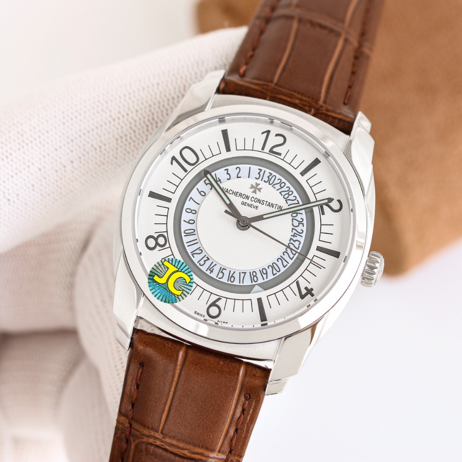 Vacheron Constantin Overseas 4500V 바쉐론 콘스탄틴 오버시즈 4500V 오토매틱 데이트 3