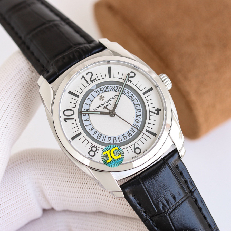 Vacheron Constantin Overseas 4500V 바쉐론 콘스탄틴 오버시즈 4500V 오토매틱 데이트 블랙밴드 1