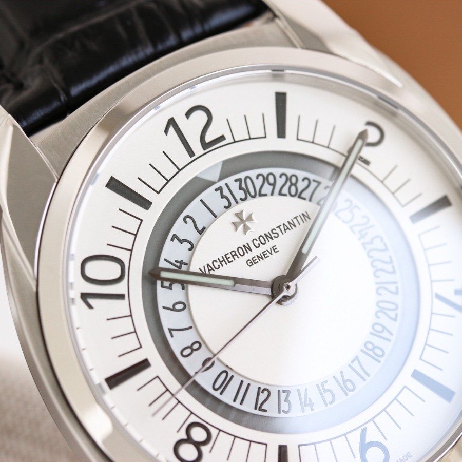 Vacheron Constantin Overseas 4500V 바쉐론 콘스탄틴 오버시즈 4500V 오토매틱 데이트 블랙밴드 4