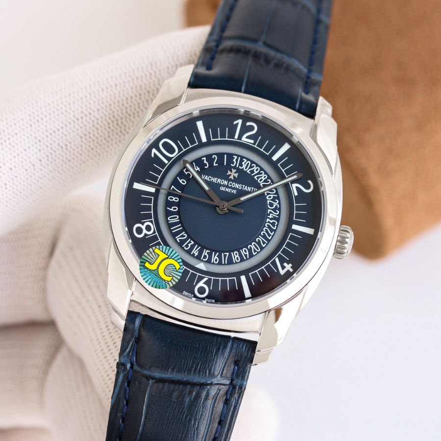 Vacheron Constantin Overseas 4500V 바쉐론 콘스탄틴 오버시즈 4500V 오토매틱 데이트 네이비다이얼 3