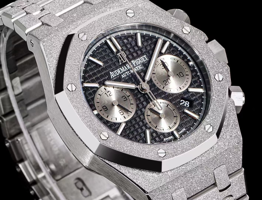 Audemars Piguet Royal Oak Chronograph 41mm Purple Dial 오데마 피게 로얄 오크 크로노그래프 41mm 블랙 다이얼 7