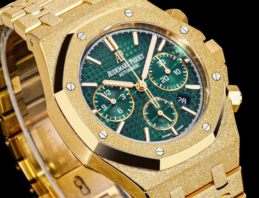 Audemars Piguet Royal Oak Chronograph 41mm Purple Dial 오데마 피게 로얄 오크 크로노그래프 41mm 골드베젤 그린 다이얼 7