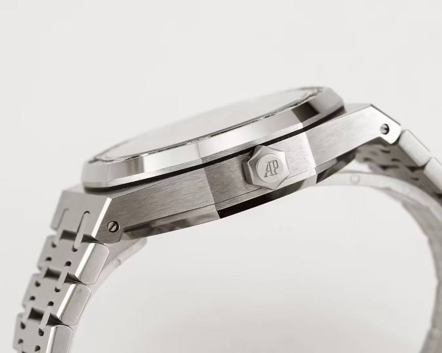 Audemars Piguet Royal Oak Ref.26730ST 오데마 피게 로얄 오크 오토매틱 플라잉 투르비용 41mm 8