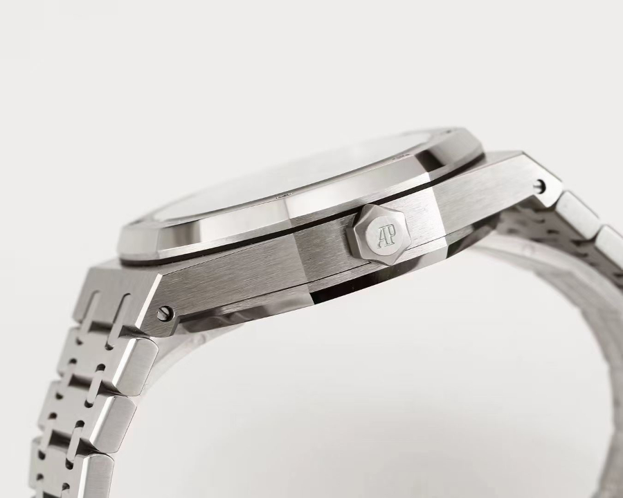 Audemars Piguet Royal Oak Ref.26730ST 오데마 피게 로얄 오크 오토매틱 플라잉 투르비용 41mm 그라데이션블루 8