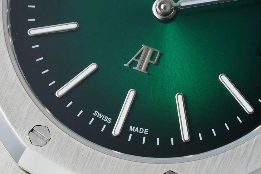 Audemars Piguet Royal Oak Extra-Thin 39mm Ref.15202 오데마 피게 로얄 오크 엑스트라 씬 39mm 에메랄드그린 6