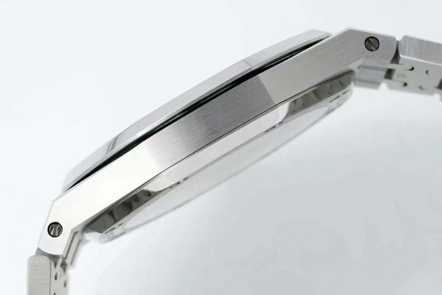 Audemars Piguet Royal Oak Extra-Thin 39mm Ref.15202 오데마 피게 로얄 오크 엑스트라 씬 39mm 에메랄드그린 8