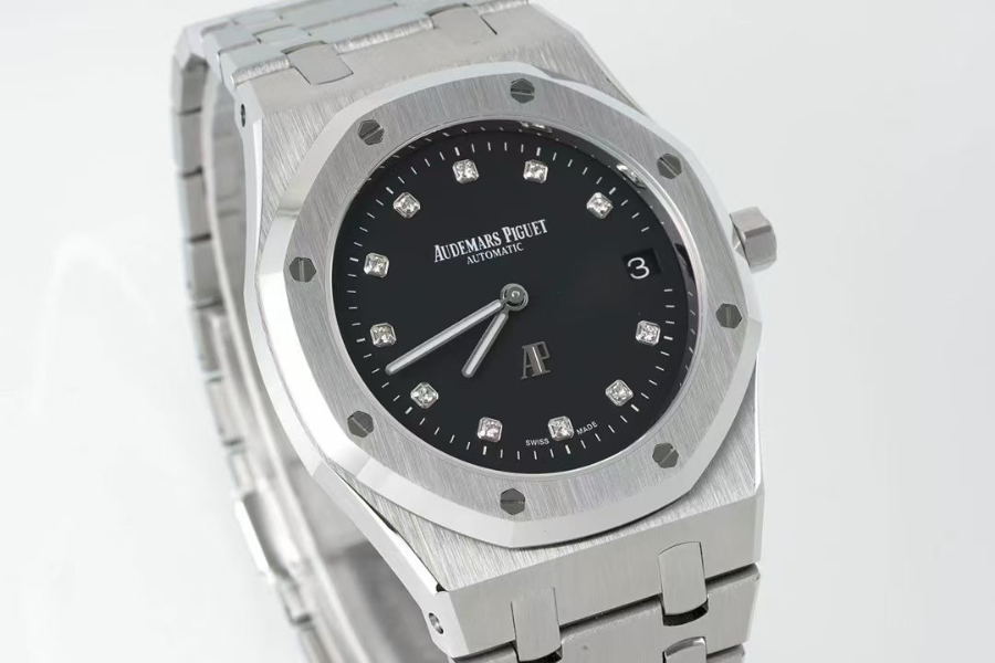 Audemars Piguet Royal Oak Extra-Thin 39mm Ref.15202 오데마 피게 로얄 오크 엑스트라 씬 39mm 블랙 쥬얼인덱스 3